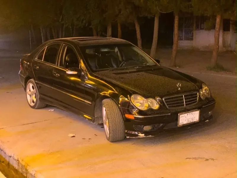 Mercedes-Benz C230 Kompressor 2005 (4)