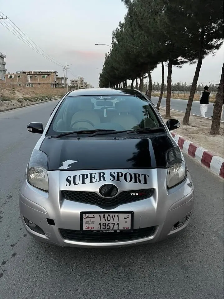 Toyota Vitz 2008 (Shipped 2010) (4)