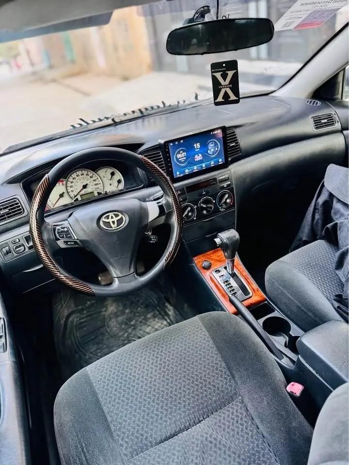 Toyota Corolla 2005 Canada, S class (6)