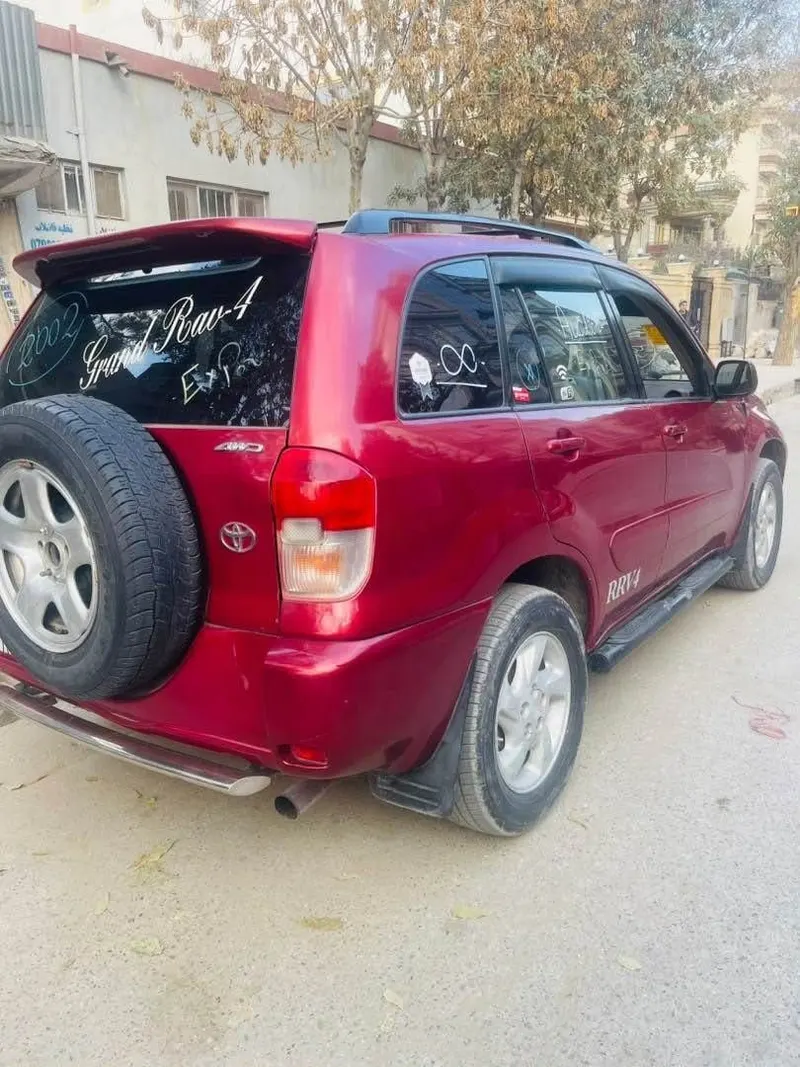 Toyota RAV4 2002, 4-Cylinder, Clean Documents (2)