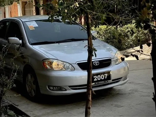 Toyota Corolla 2007 CE, 4-Cylinder Petrol, 5-Door, Silver (2)