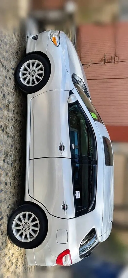 Toyota Matrix 2009 Full Option S, Sunroof, Urgent Sale (2)