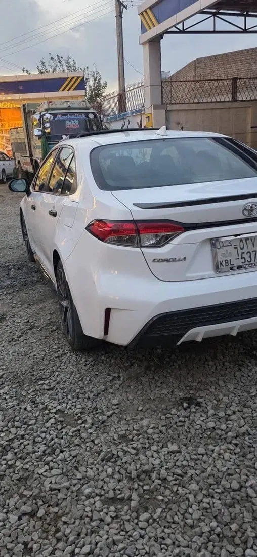 Toyota Corolla 2020 XSE, White, 53,000 miles (4)