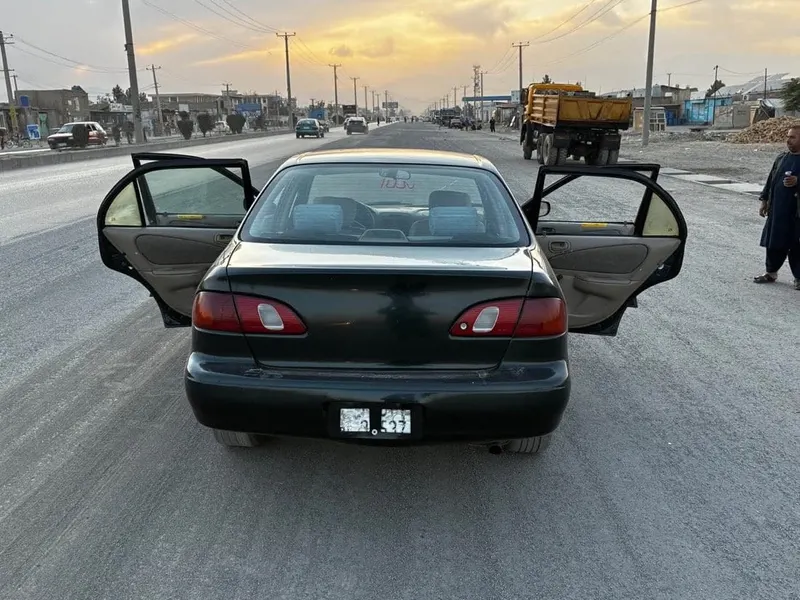 Toyota Corolla 1998, Petrol & Gas, Automatic, 2 Airbags (2)