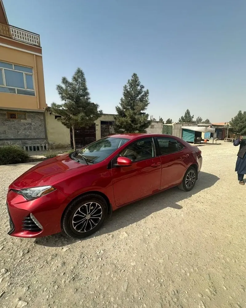 Toyota Corolla 2015 LE, Red (Jigari) (5)