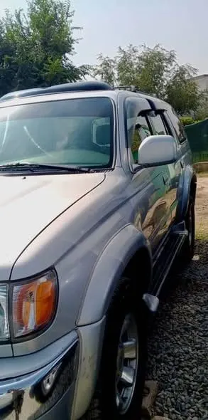 Toyota 4Runner Limited 2000, Silver, Automatic, Petrol (5)