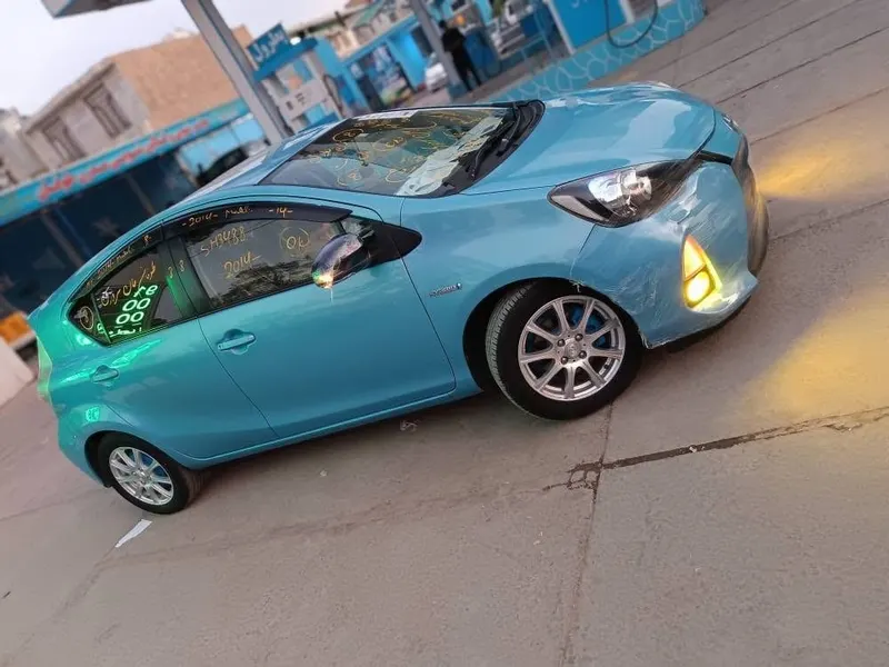 Toyota Aqua 2012, 2014 shape, 76000 km (3)