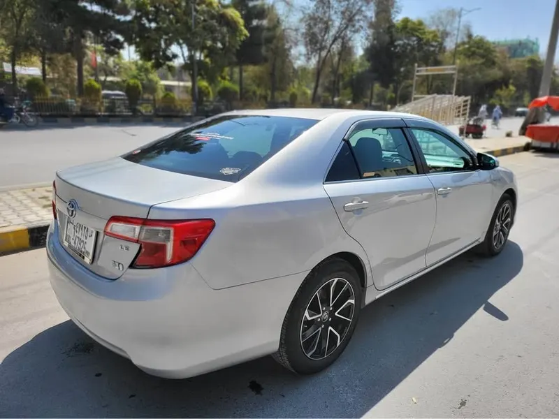 Toyota Camry Hybrid 2012, Silver, American Version, Full Option (4)