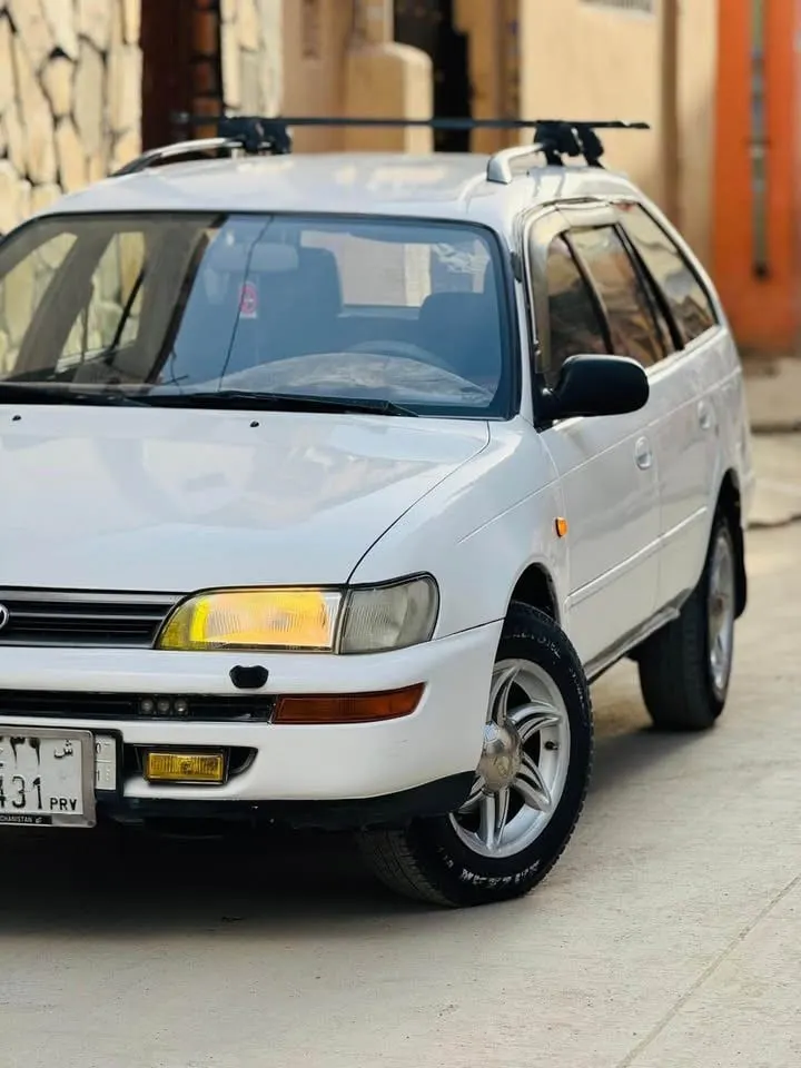 Toyota German Station Wagon 1996, Manual Gearbox (2)