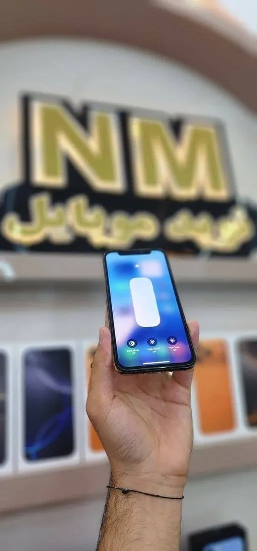iPhone XS 256GB, battery 100% (1)