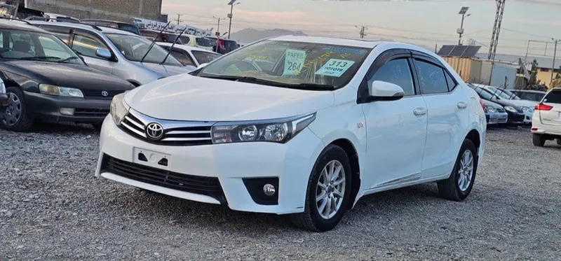 2015 White Sedan 1800cc Automatic (1)