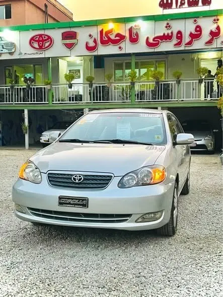 Toyota Corolla LE 2005 Silver, Accident-Free (3)