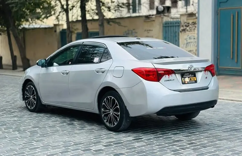 Toyota Corolla 2014 Full Option, 2017 Shape, Automatic, 7700 USD (4)