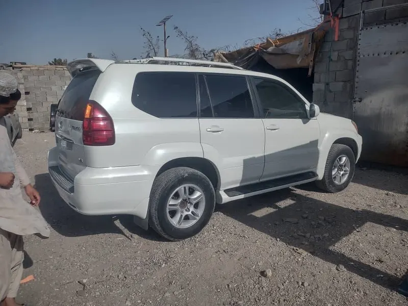 Lexus GX 470 2007 White (2)