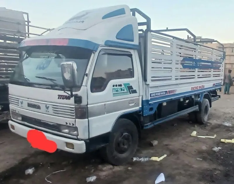 Mazda Titan 1995 truck Kabul (1)