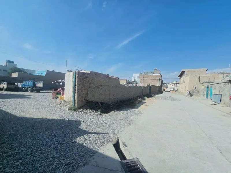 650 m² Walled Land Plot for Sale in Haft Pul Hassan Khan, District 7 (1)