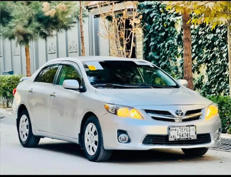 Toyota Corolla 2010 Gulf Version, Silver, Full Option 2013, Automatic (2)