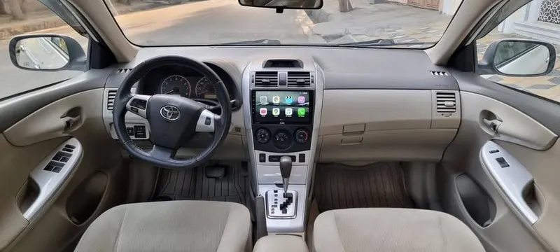 Toyota Corolla 2010 White, 91,000 km, Automatic (3)