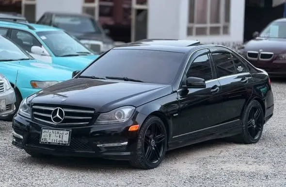 Mercedes-Benz C250 AMG 2012, 7 Seats Option, Sunroof, Black (3)