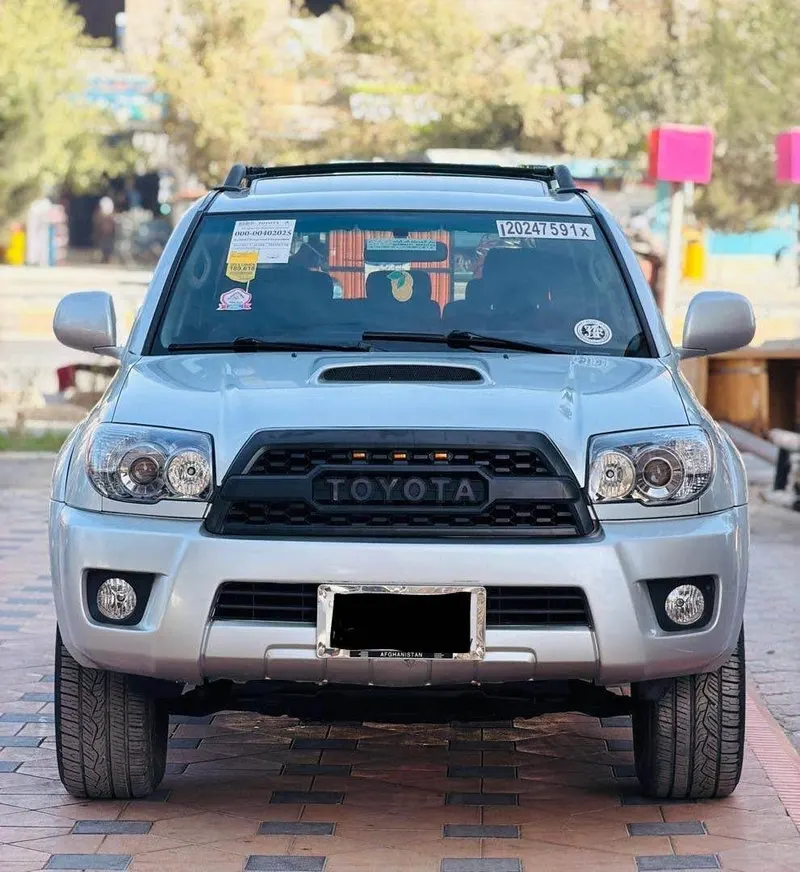 Toyota 4Runner Sport 2005, Silver, Full Option (1)