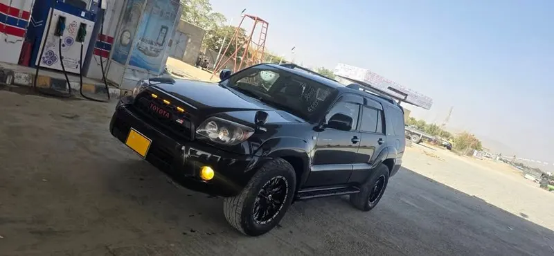 تویوتا 4Runner 2006 وارداتی جاپان سیاه (1)