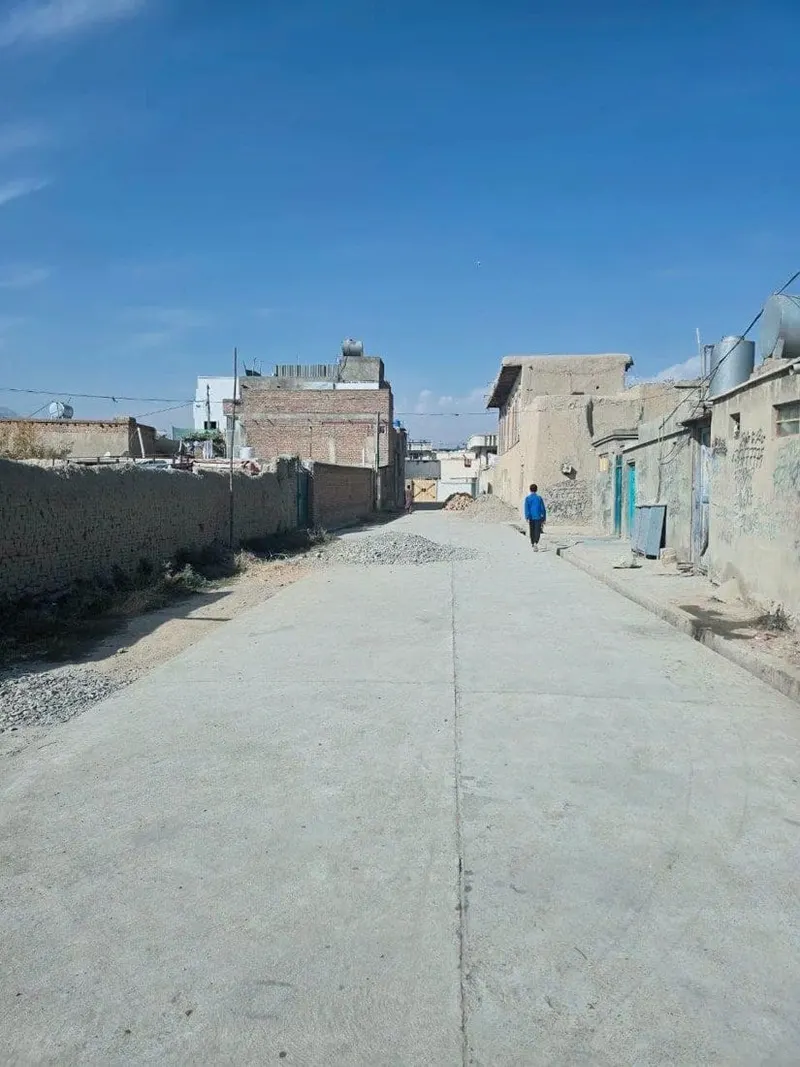 650 m² Walled Land Plot for Sale in Haft Pul Hassan Khan, District 7 (3)