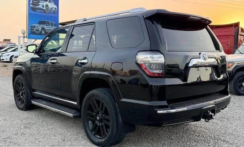 Toyota 4Runner Limited 2010 2020 Shape (2)
