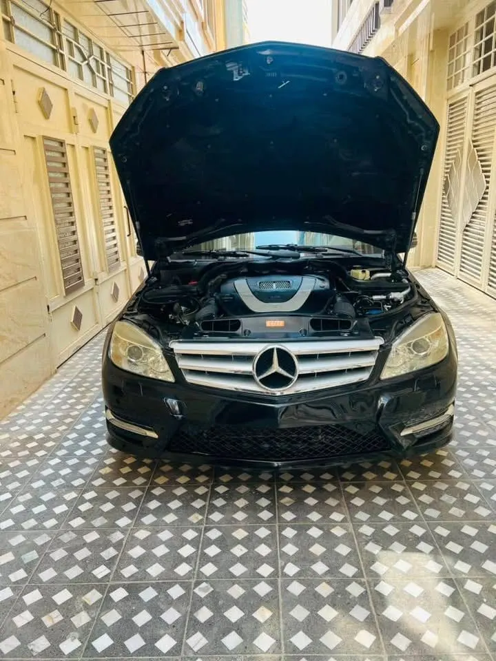 Mercedes-Benz C300 2011, 6 cylinder, Herat (4)