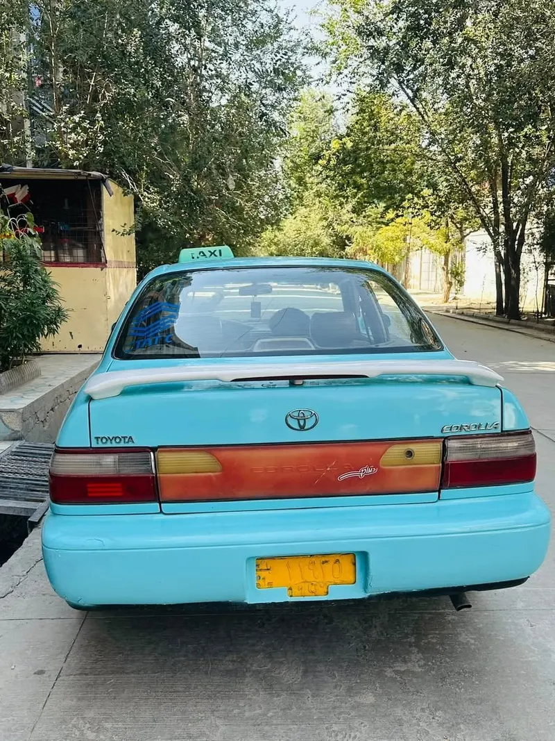 Toyota Corolla Taxi 1996, Canadian, 4-cylinder (4)