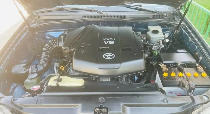 تویوتا 4Runner SR5 2004، 89 هزار کیلومتر (5)