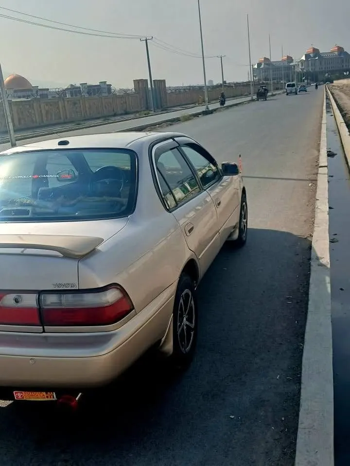 Toyota Corolla 7A 1995 Canada (3)