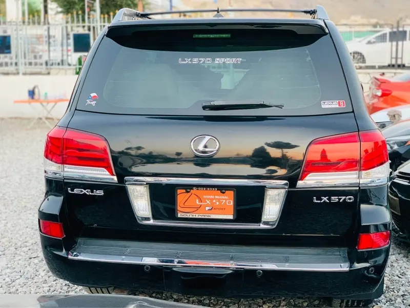 Lexus LX570 2008, Black, Company Condition (3)
