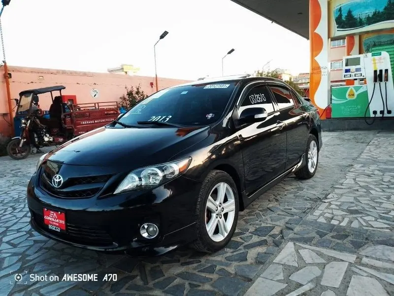 Toyota Corolla 2013 Full Option, Automatic Gearbox (1)