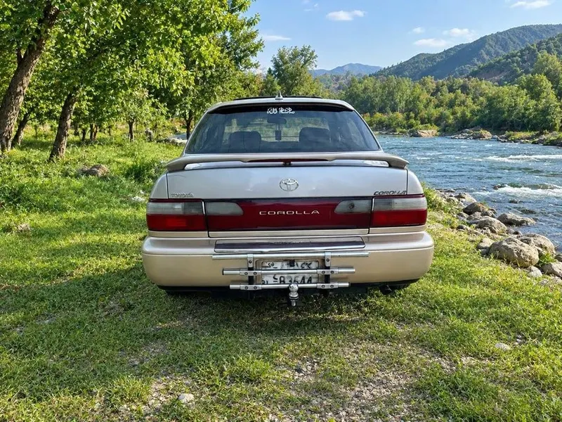 Toyota Corolla 1996 for sale, clean documents, automatic, sunroof (3)