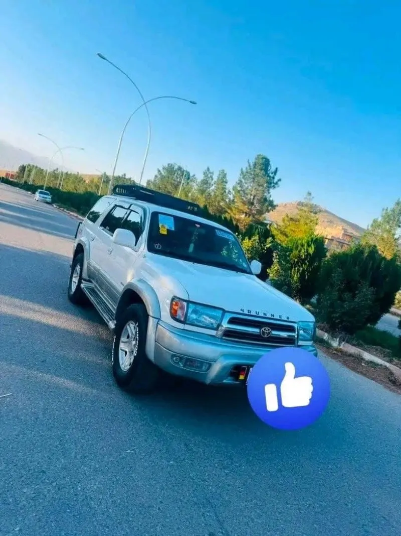 Toyota 4Runner 2000 Limited 6-Cylinder Petrol, Clean Documents (3)