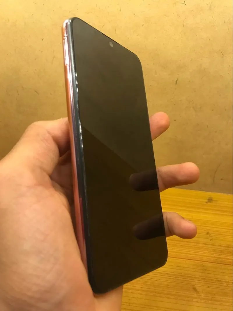 Vivo Y17 256GB Storage, 8GB RAM, Dual SIM (1)
