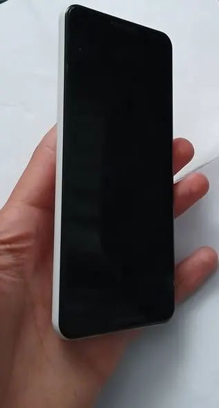 Google Pixel 3 64GB 6GB RAM (2)