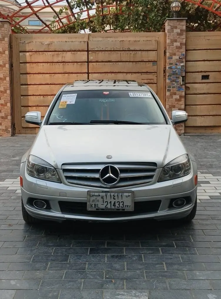 Mercedes-Benz C300 2008, 6 cylinder, automatic (3)