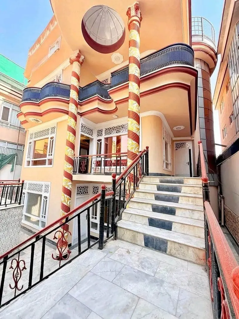 VIP 4-Storey House for Rent in Kabul, 13 Rooms, Large Roof Terrace (2)