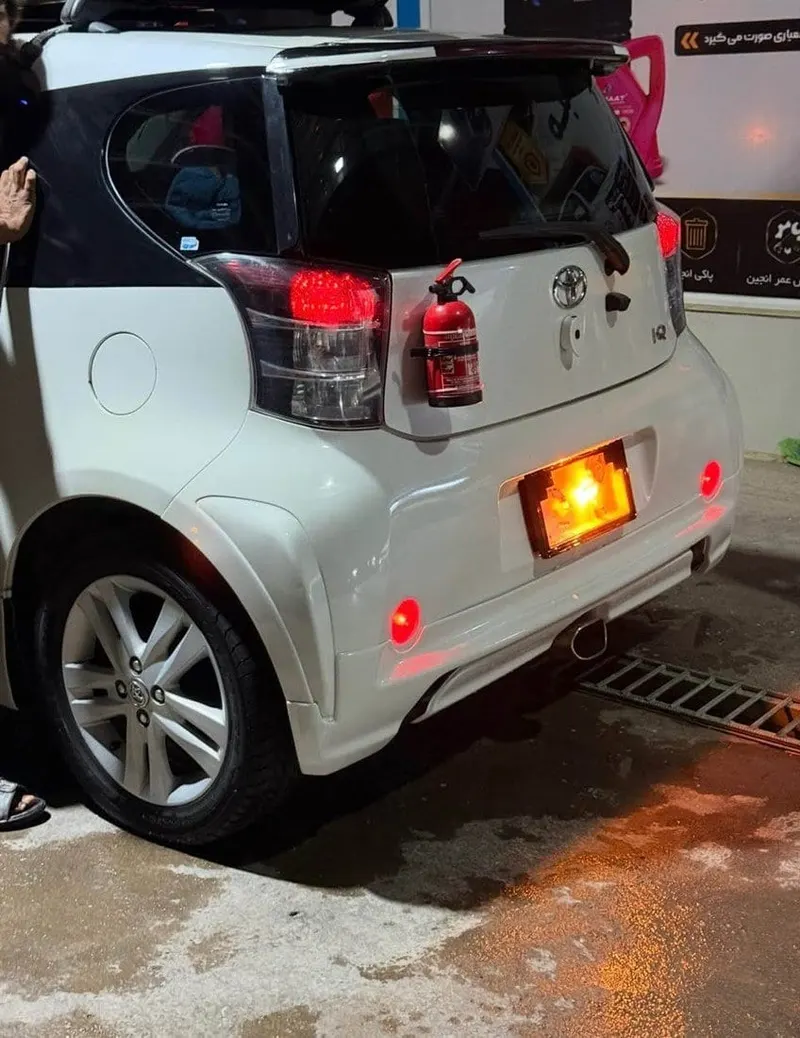 Toyota IQ 2013 white, double ECO, big-body car (5)