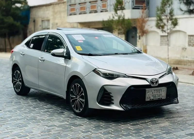 Toyota Corolla 2014, 2017 Facelift, Silver, Clean Documents (3)