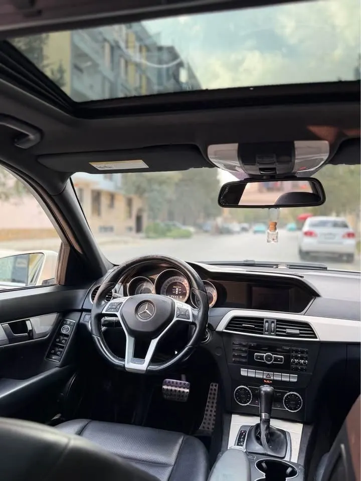 Mercedes-Benz C250 2012, White, Full Option, 79k km (8)