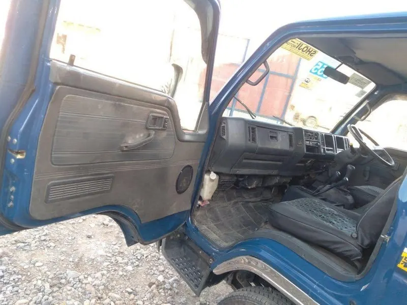 Mazda Titan 4WD Dump Truck 1991 (6)