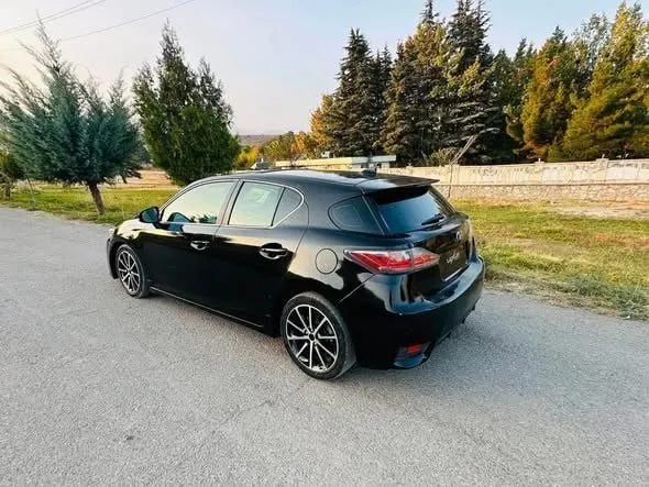 Lexus CT200 Hybrid 2014, Black, Automatic, Just Imported (3)
