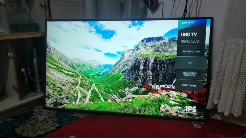 Samsung Original 55 inch 4K TV (1)