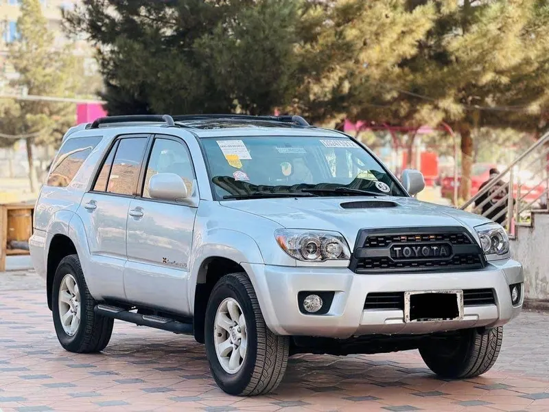 Toyota 4Runner Sport 2005, Silver, Full Option (3)