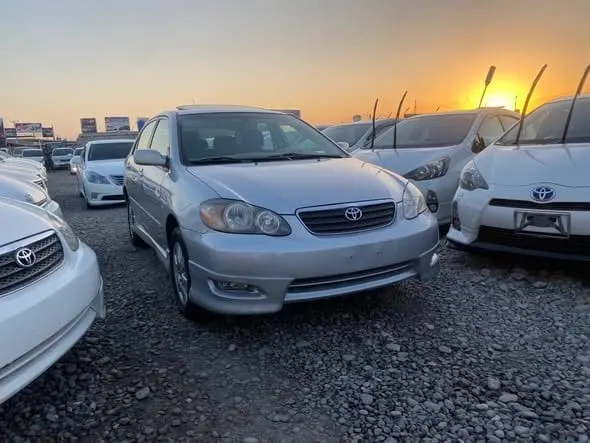 Toyota Corolla 2008 Silver, Automatic, Sunroof, Clean Condition (4)