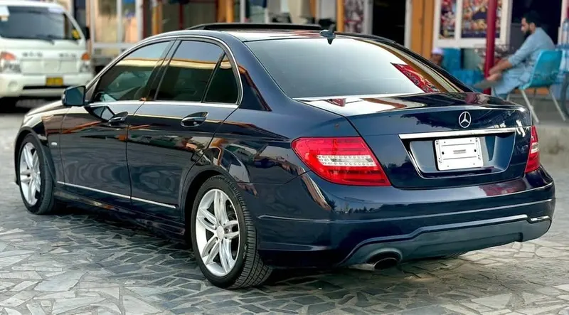 Mercedes-Benz C250 2012 Full Option, Navy Blue, No Accident (2)