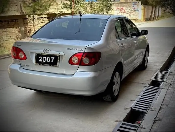 Toyota Corolla 2007 CE, 4-Cylinder Petrol, 5-Door, Silver (4)