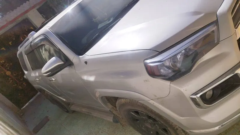 Toyota 4Runner SR5 2010, Silver, Imported, 6-Cylinder (3)